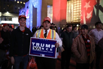 Trump se suverénně vrací. A tentokrát ho nebude brzdit ani Senát a Nejvyšší soud