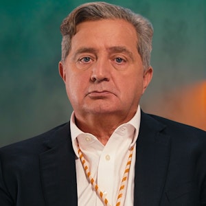 Brunon Bartkiewicz - Niepodejmowanie decyzji to też decyzja, Patrycjusz Wyżga