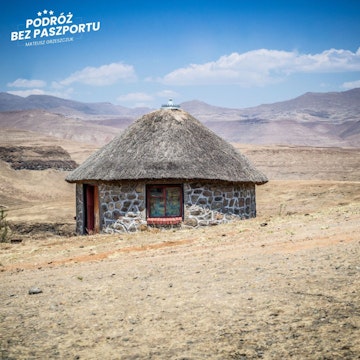 Koszulki Trumpa i globalny kryzys: Lesotho ogłasza stan klęski żywiołowej | Komentarz w Podróży audiobook, Mateusz Grzeszczuk