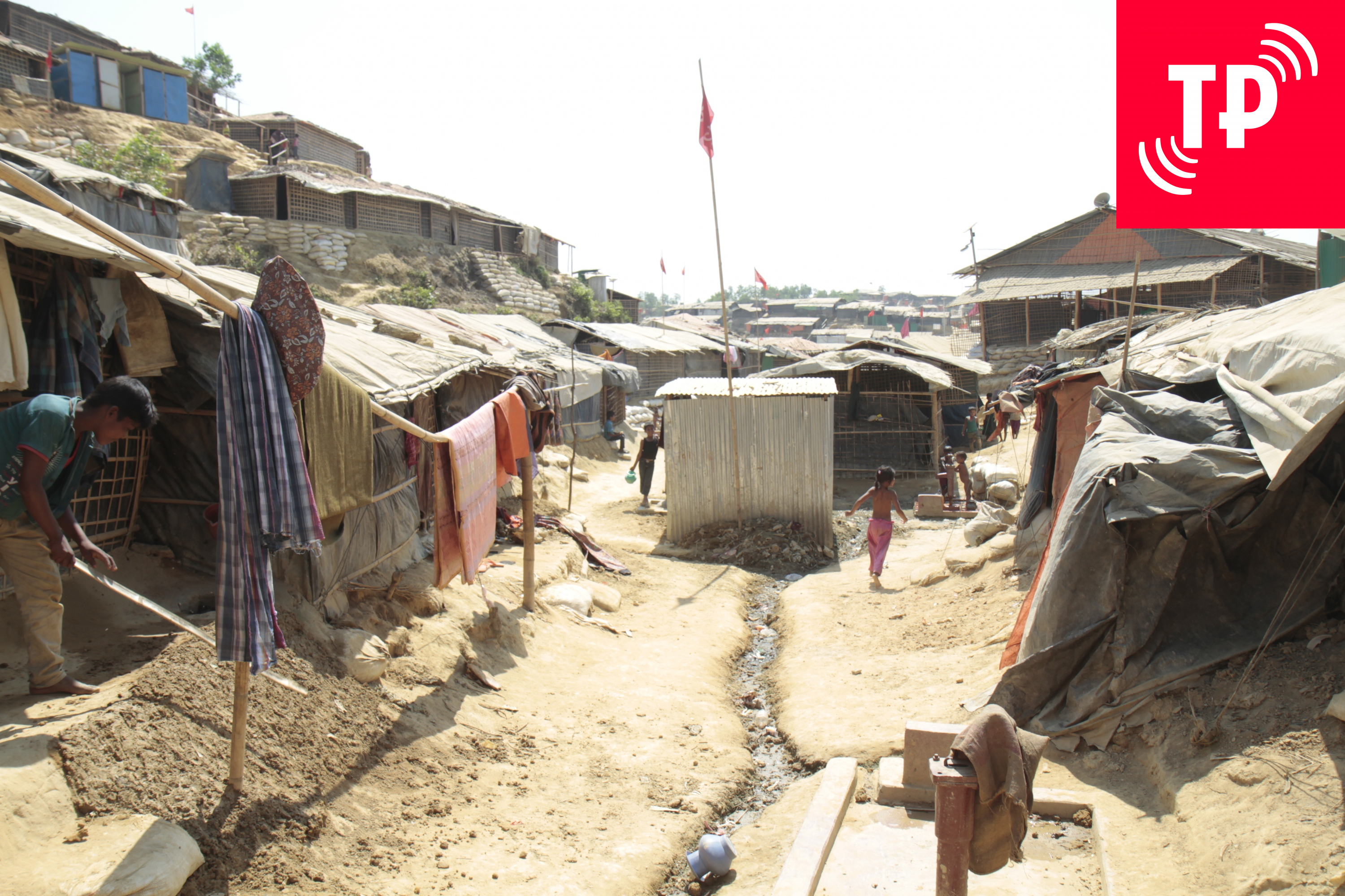 Rohingowie: lud wygnany, Marek Rabij, Michał Kuźmiński