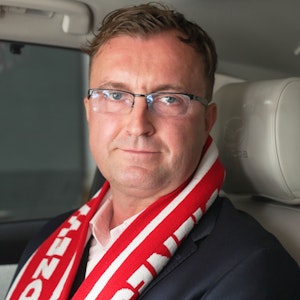 Biznes Klasa. Odcinek 85.  Robert Dobrzycki - Nie miał nic. Dziś prowadzi miliardowy biznes i Widzew Łódź, Łukasz Kijek